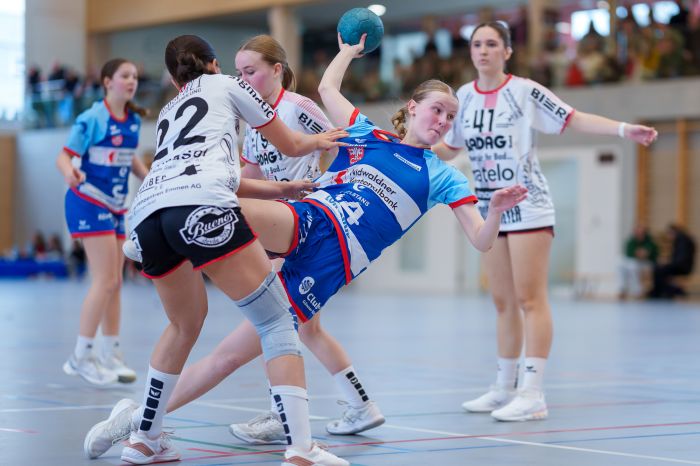 124409_IHV-Final4_SG_Stans-Altdorf_FU16_E-I_SG_Handball_Emmen_FU16_E-I-454