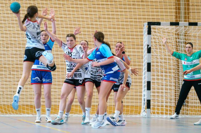 130737_IHV-Final4_SG_Stans-Altdorf_FU16_E-I_SG_Handball_Emmen_FU16_E-I-447