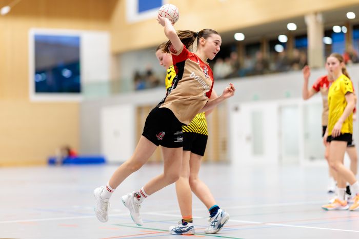 174732_FU16-SGRuswilWolhusen-HCKTVAltdorf-095