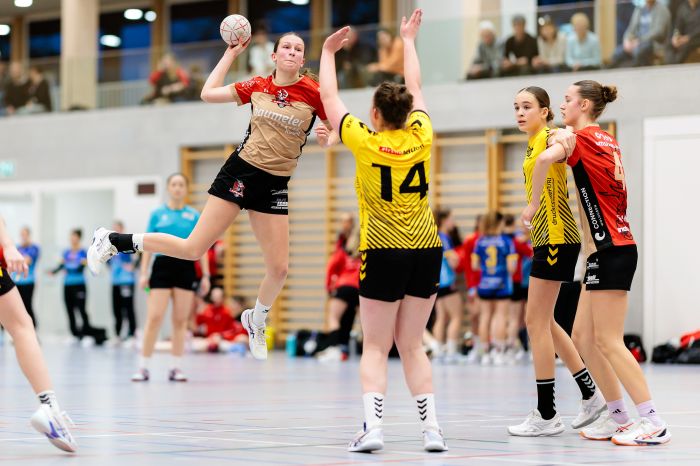 180044_FU16-SGRuswilWolhusen-HCKTVAltdorf-097